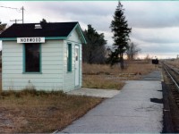 Norwood, where there was once a beautiful two story station with a freight shed now stands a glorified bus shelter. Here's the lonely CPR Norwood shelter that serves the morning and evening Budd Car commuters.