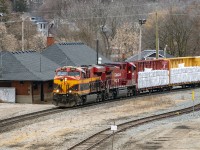 Wow.....having just lost the 2 ACU's that were assigned to 238-239 for a month CP's power control geniuses....for they can be nothing but, have very kindly assigned KCS 4842 and CP 8054 to the job for the last two trips. I have no idea how long this will last, but I'll take every opportunity I can get. 238 passes Galt Station; in dire need of a Huntsville style train order signal. 