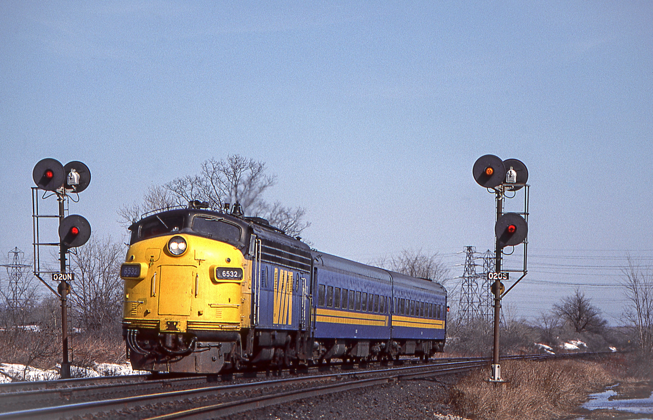 VIA 6532 is (according to my slide mount) near Dundas, Ontario on March 27, 1984.