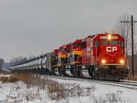 The train that started the madness? The number of people out chasing this 650 on a miserable December day would be difficult to count....and all because 2 KCS Belle's were trailing. Who would have thought that 4 years later, the KCS units would be ubiquitous, while an SD60 leading remains little short of a miracle?