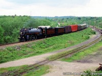 CPR 2816 makes its way down the grade from Guelph Jct to Hamilton and will be backing into Aberdeen Yard to lay overnight before returning to Guelph Jct the next morning to London. 