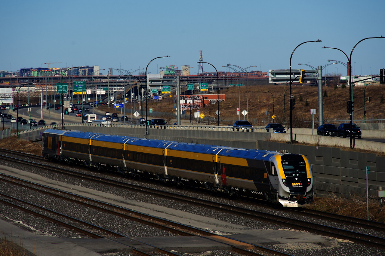 VIA 2303 leads VIA 37 as it approaches Turcot Ouest.