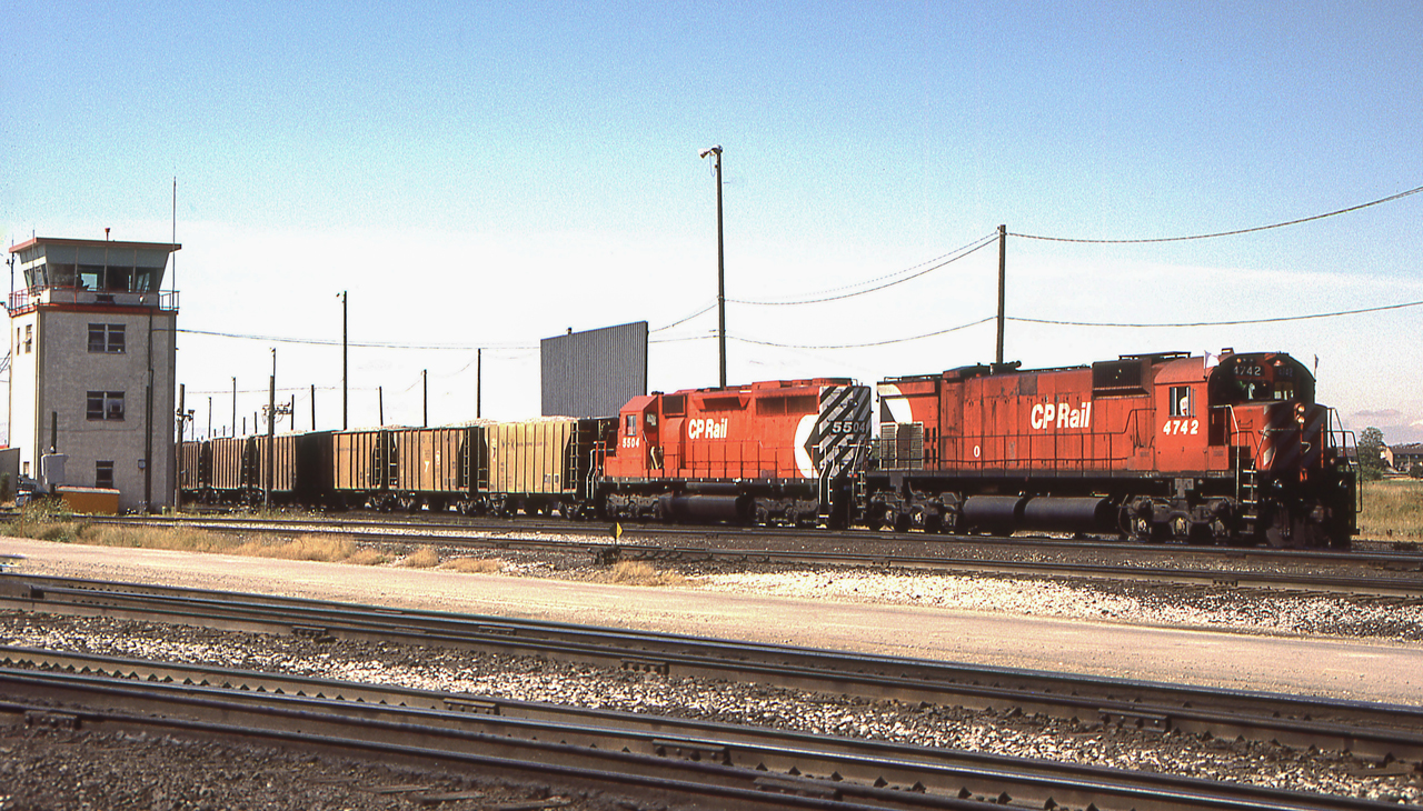 CP 4742 is in Toronto on August 12, 1985.