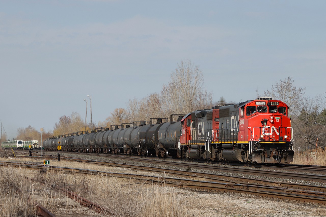 An unexpected L554 on T2 making a late afternoon (1625h) return from Clarkson with the tanks operating between the GO's. The objective was to shoot V83 but this was a nice surprise.