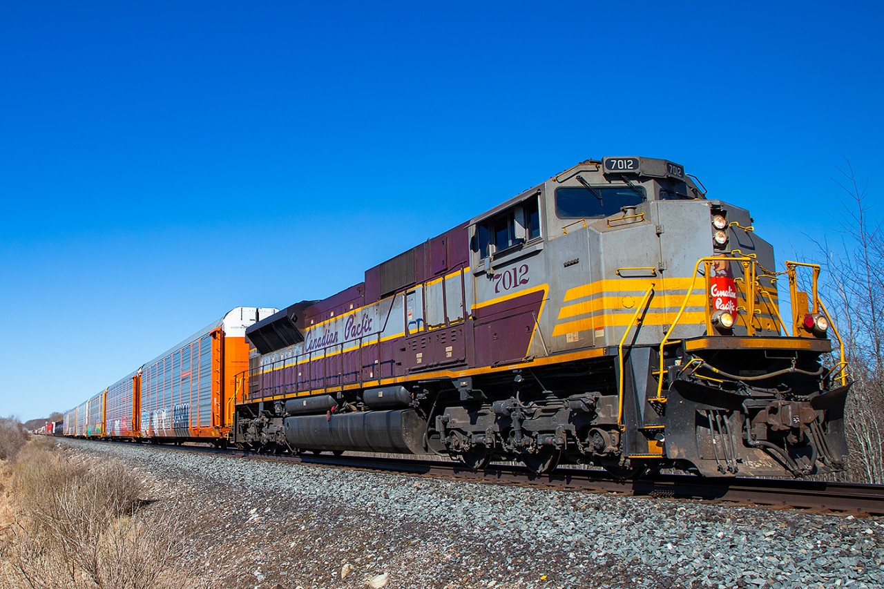 CP 7012 leads an eastbound through Trenton on a nice clear spring morning.