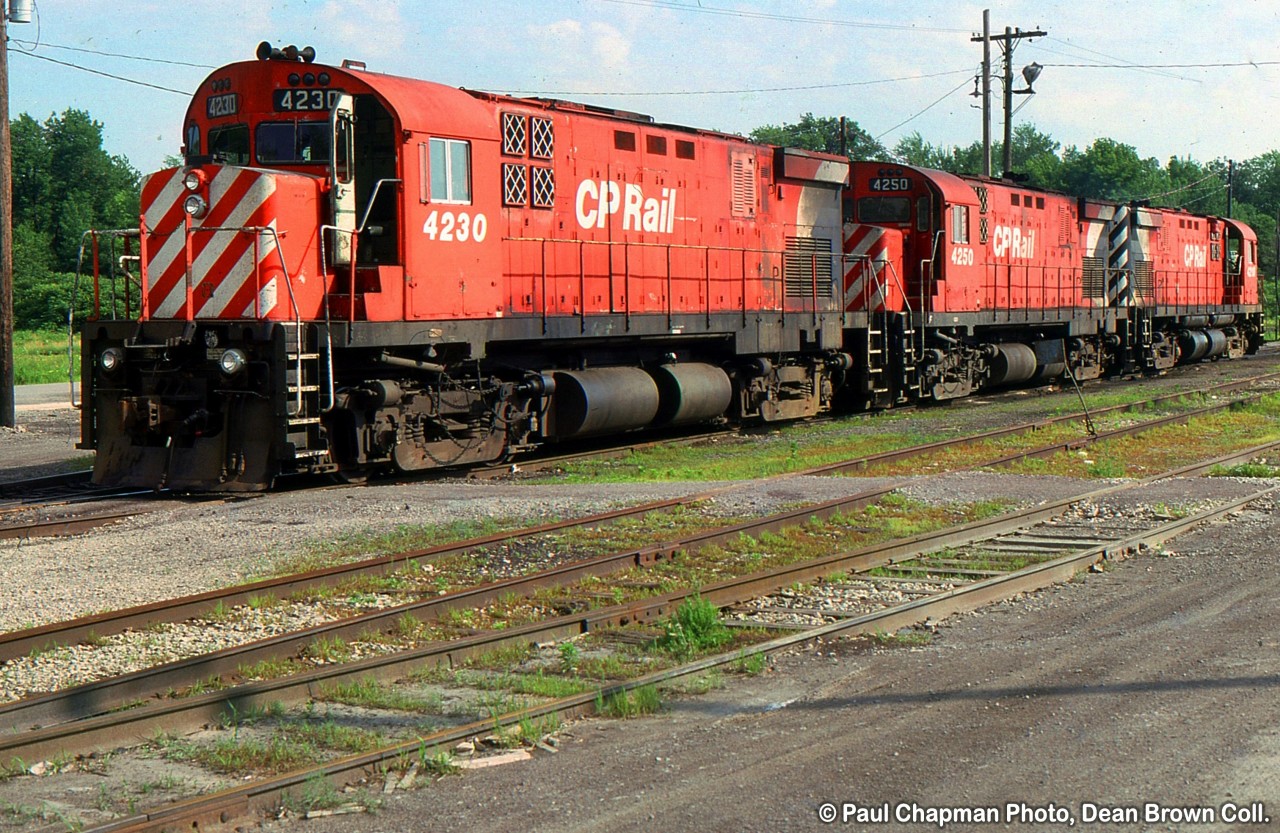 CP C424 4230, CP C424 4250 and CP C424 ???? at Montrose