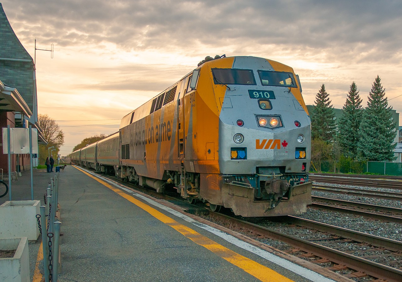 Montreal Quebec VIA 35