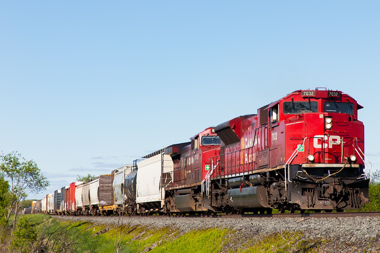 CP 7032 pulls west out of Trenton. Longer days mean better chances of catching westbound traffic on the Belleville.