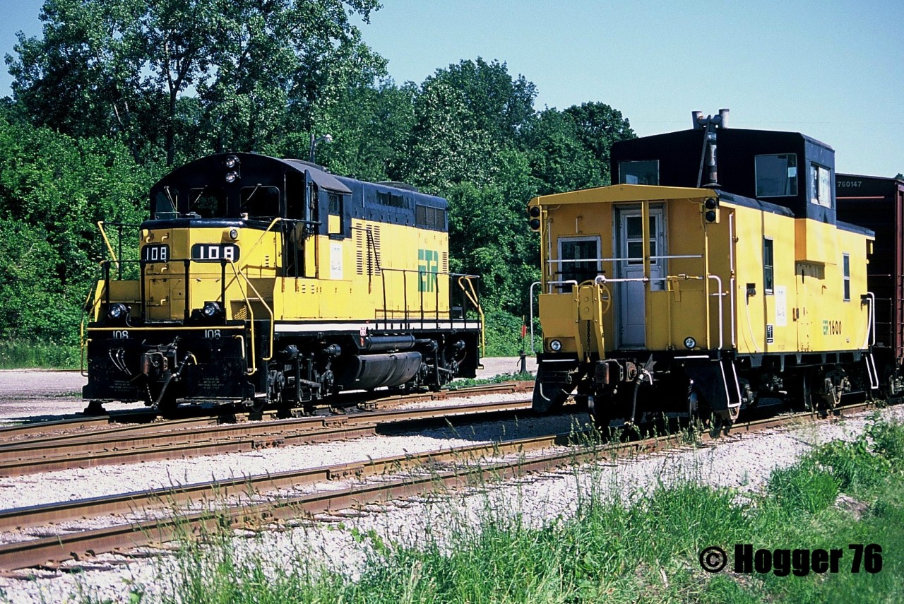 During a summer morning, Essex Terminal Railway GP9 108 is shown switching Ojibway Yard in Windsor, Ontario’s west end beside its caboose. This summer, GP9 108, which is the last unit in the railway’s yellow paint scheme, was sent for work to the Lambton Diesel Specialists (LDS) facility in Sarnia. There are unconfirmed reports the unit might receive new paint while at LDS, which would be the end of an era for the classic ETR yellow scheme. As of the end of July, there was no confirmation if the GP9 would be repainted.
