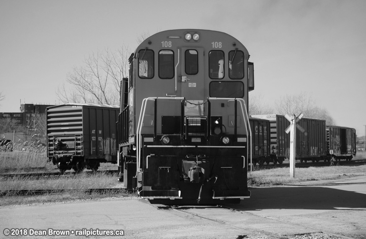 TRRY S-13u 108 heads light power up the Lakeshore Spur.