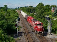 CPKC G95 splits the signals at MP 8.7 of the Vaudreuil Sub with CP 3051, CP 4515 and some tank cars as it heads east towards Lachine IMS Yard.