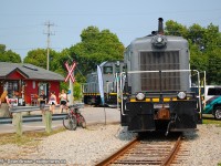 GIO Rail was again sponsored for Canal Days in Port Colborne, with two of their units on display, including LDSX SW-9 7920 and LDSX SW-14 1506.