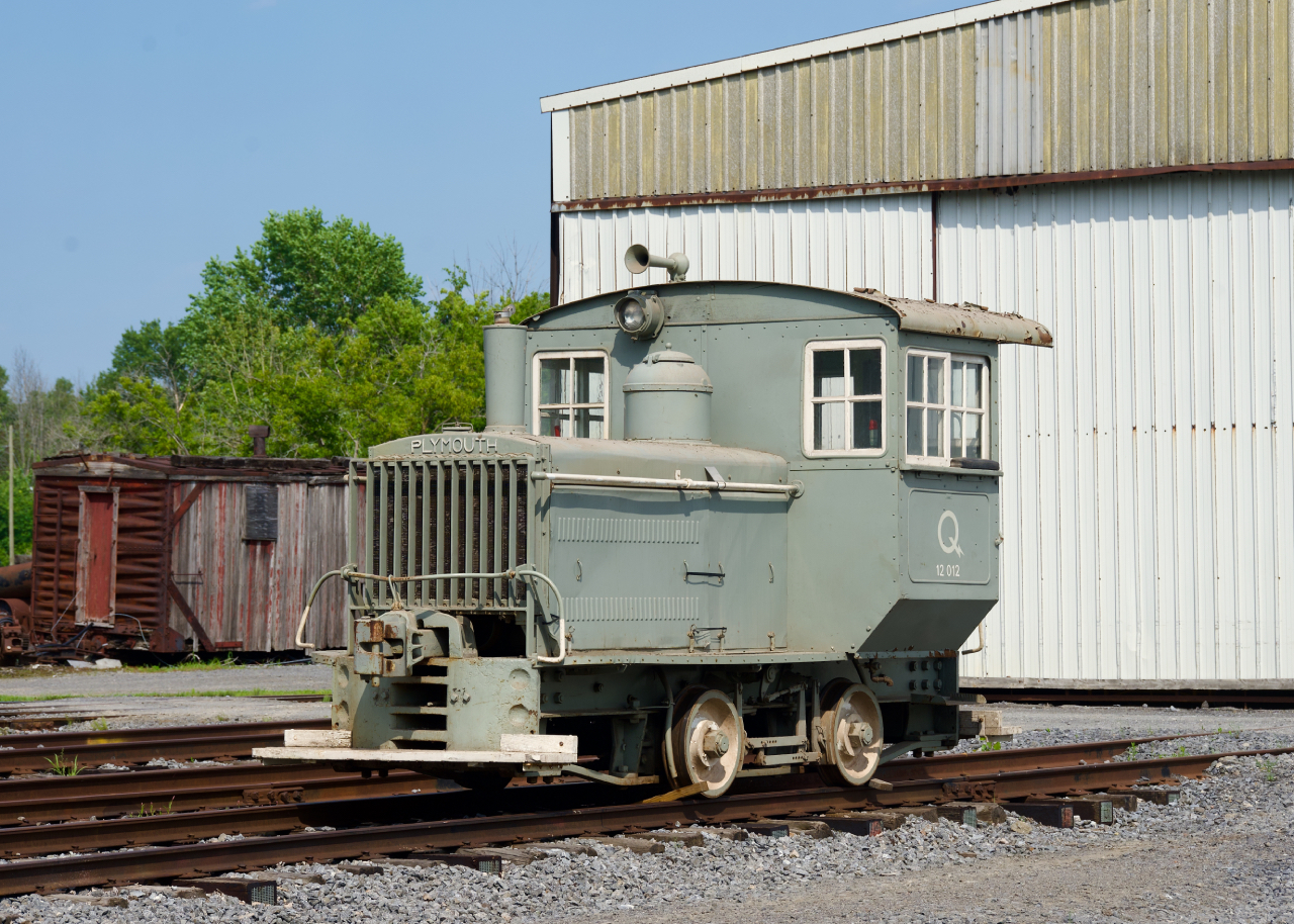 A 15-ton Plymouth locomotive built in 1928, preserved at Exporail. It ended its career working for Hydro-Québec and is uncommonly seen out in the sun.