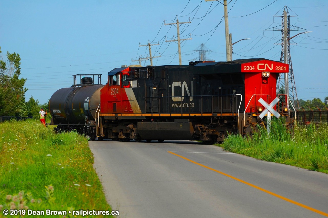 CN 562 with CN ES44DC 2304 on the Humberstone Spur in Port Colborne.