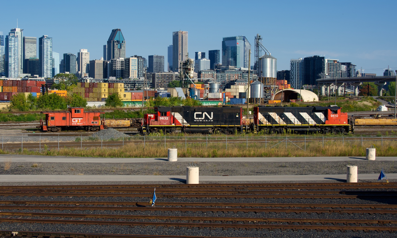 CN 500's power is seen running through Pointe St-Charles Yard after dropping off grain cars and their caboose in the yard.
