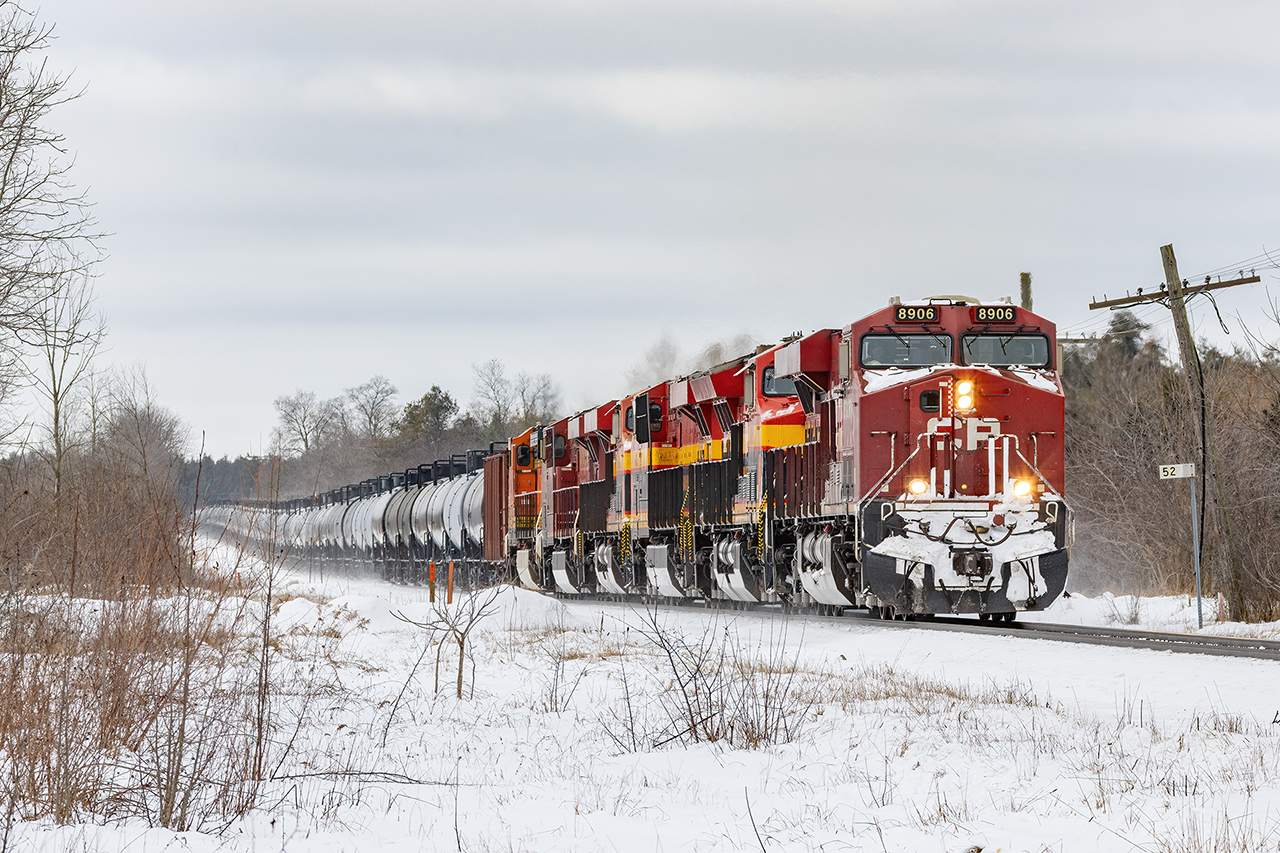 KCS 5015, 4826, 4797, CP 8800, and BNSF 4466 trail on what I would call an unimaginable lashup for 528, which is almost always 1+1. I can't imagine why, and frankly don't care. This is how trains used to look. UP 5450 was pushing to round it all out.