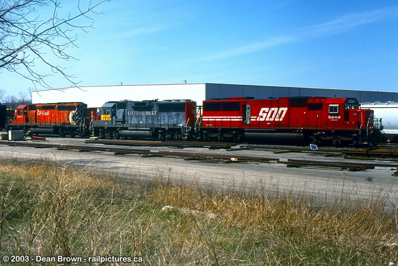 SOO SD60 6050, UP GP60 1972 and CP SD40-2 5625 at Aberdeen Yard