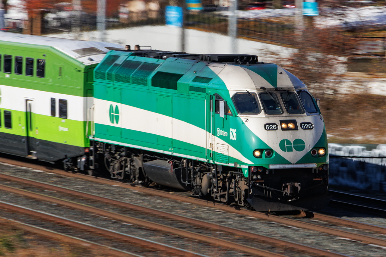 Way, way back in the 80s, when CN still staffed GO Trains, I lobbied every manager I ran into to do one thing: run at track speed through Sunnyside so you're passing everyone in the same direction on the Gardner, and blowing by stopped traffic. Perfect, almost free advertising. Track speed was 80mph in those days. Based on the pace of trains passing today, they're still doing the same 60ish they always used to do. I still don't get how they miss it. Everyone must be out of step except me :)