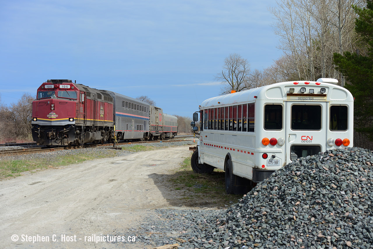 Sometimes the random train generator comes out and gives you a real surprise. CN 105 on *any* train outside the Algoma Central? Sure. A superliner too? What the heck? Waiting to depart Pine Orchard, the TEST train is about to head south, then turn east toward Montreal. Lucky for me I would follow this train for a hundred or two kilometers with a friend as we knew what was up, one of those things that might never happen again. It hasn't yet. Could it?
