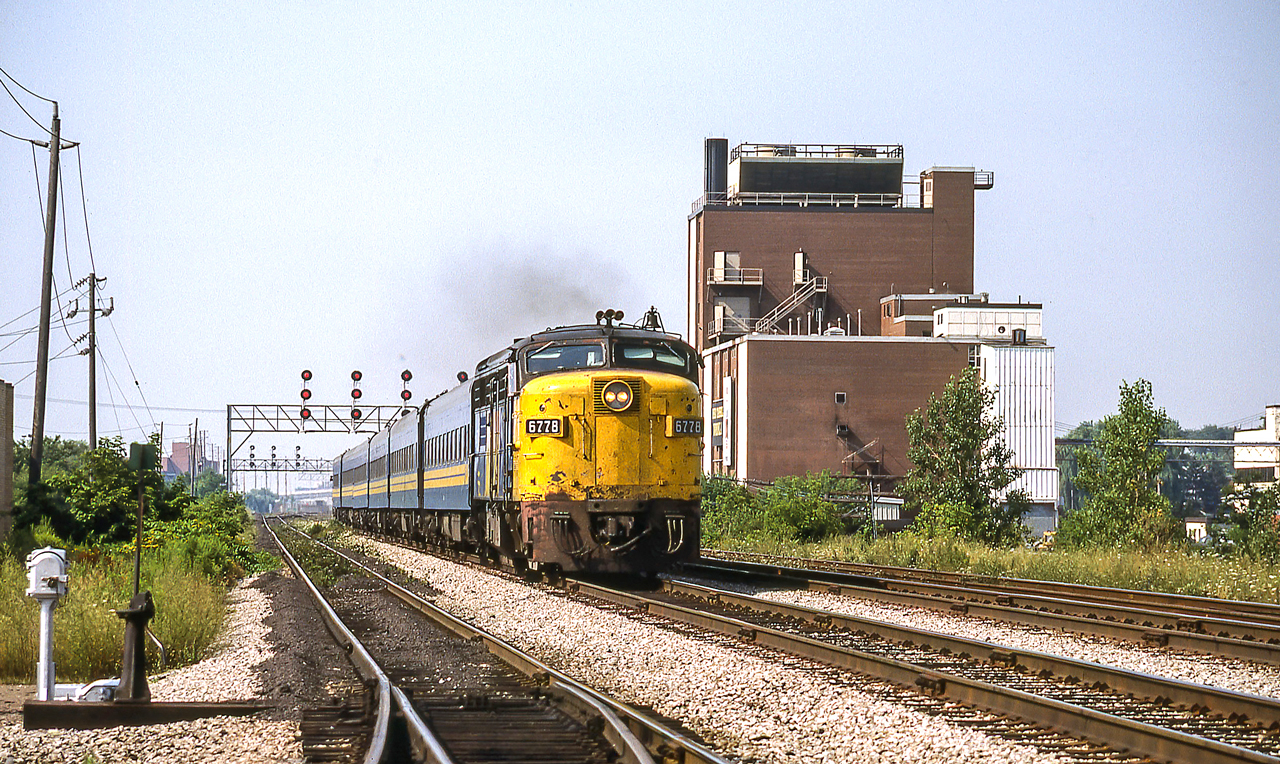 VIA 6778 is in Toronto in August 1985.