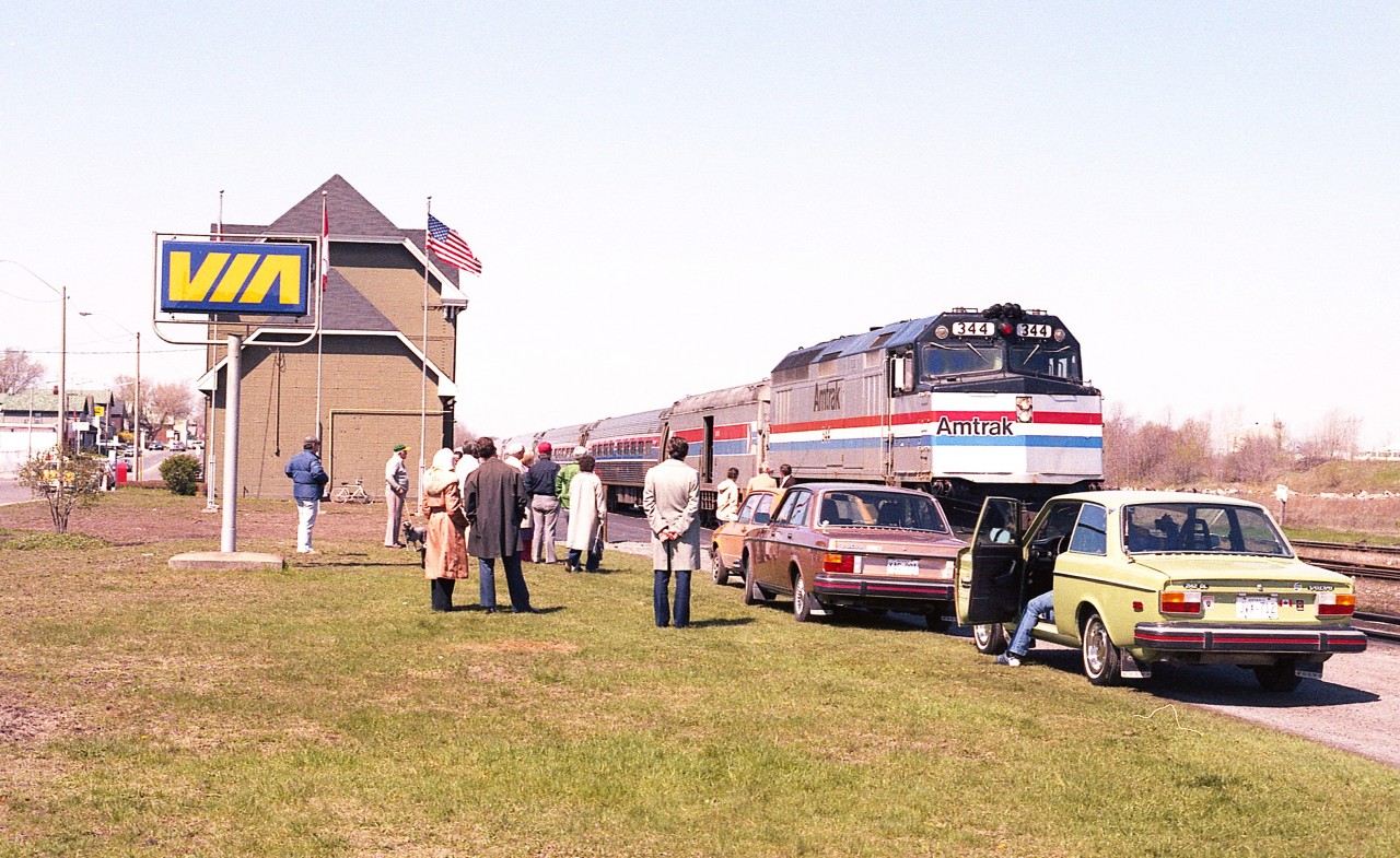 Not exactly a 'crowd', but at least a few people showed up to greet the very first AMTK Maple Leaf from Toronto to New York City on a fine April morning.  Power is #344