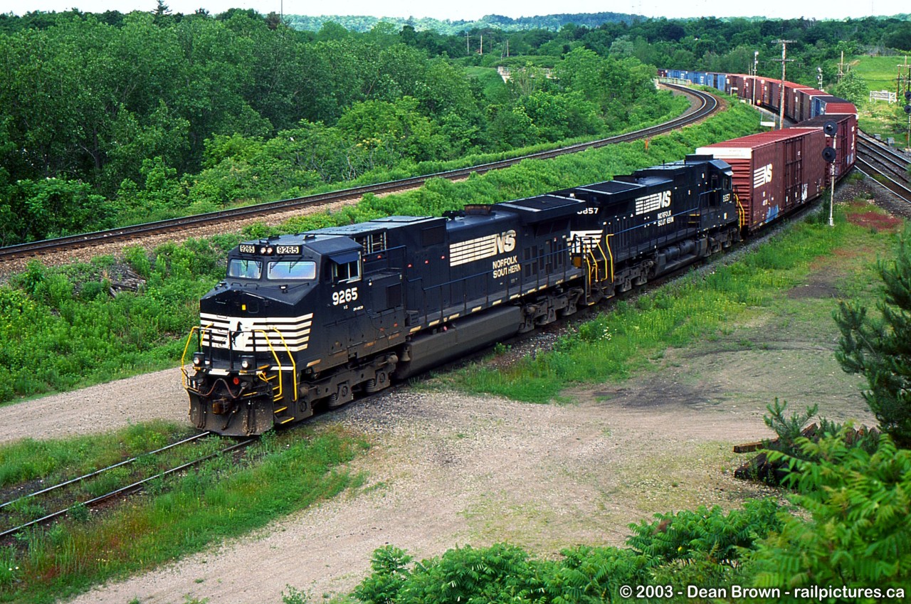 NS 328-20 with NS C40-9W 9288 and NS C40-9 8857