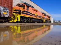 As Steve mentioned in his <a href=https://www.railpictures.ca/?attachment_id=57977>recent post,</a> Smurfit-WestRock has been a GEXR/GJR customer for about a year.

<br><br>While 582 was working other customers in the north end, 583 made a trip up to spot two boxcars at their loading docks, before lifting pole cars off the team track and returning to lower yard.