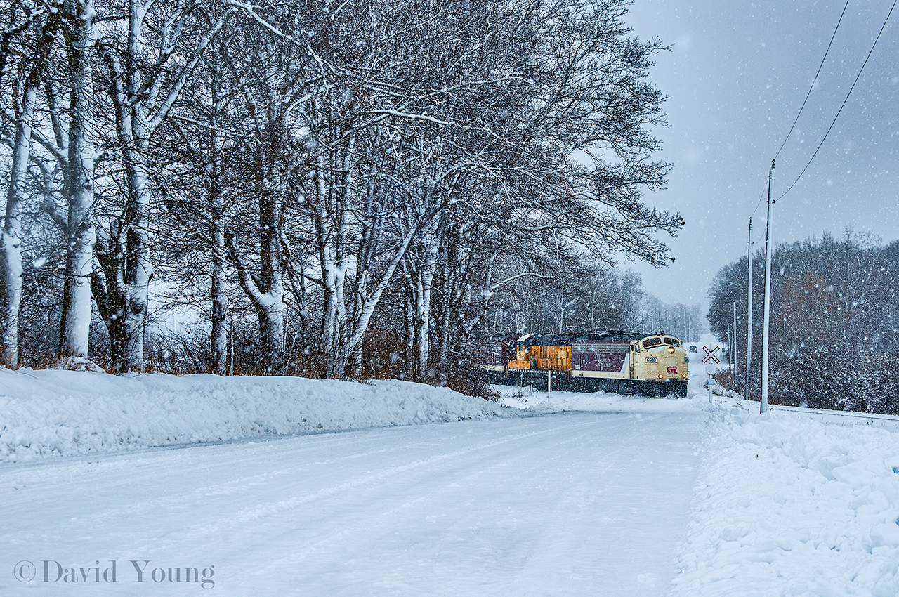 The snow is falling and the F's have emerged from their seasonal slumber. Peaking out from the trees, OSR 6508 announces the its presence crossing Thomas Road, bound for Putnam. OSR 1401 started roaming the rails 2 weeks earlier and this day finds OSR 6508 mated up to the set, sandwiching the last GP9 to roll off the production line.