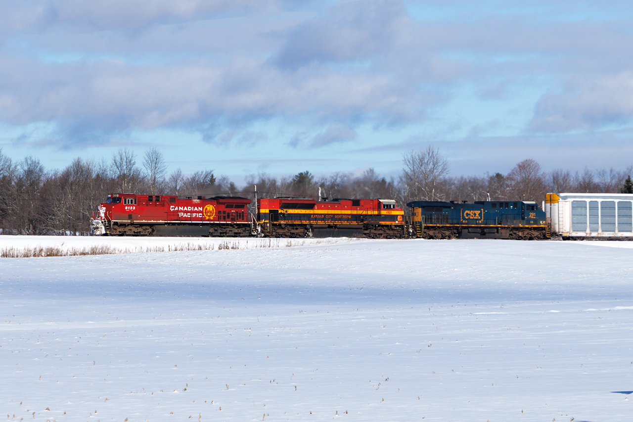 Ah, low sun winter light. There really is nothing better. And a clean leader? A Festivus Miracle!!! 8123, KCS 4103 and CSX 291 find a hole in the clouds on a perfect day.