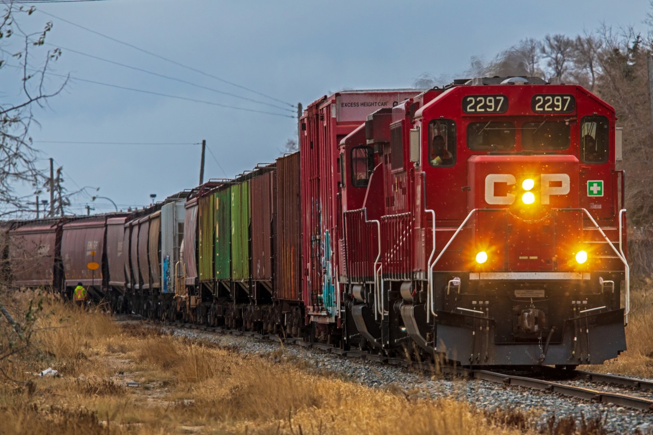 Switching come cars  in the St. James neighborhood as the snow begins to fall.
