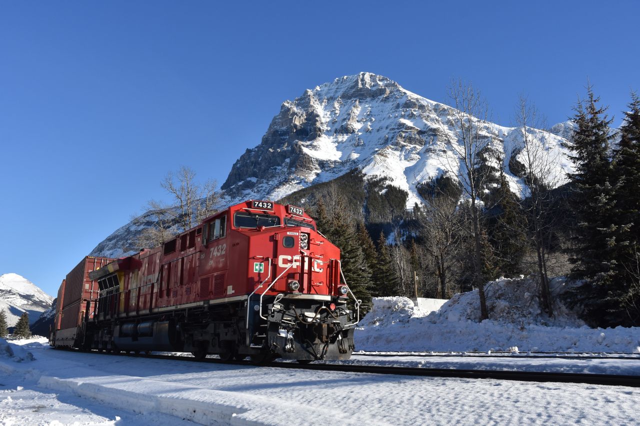 Mount Stephen looms over the small town of Field BC as CP7432 leads a Westbound double-stack train into the yard for a crew change.