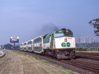 GO 514 is eastbound in Toronto on August 12, 1988.