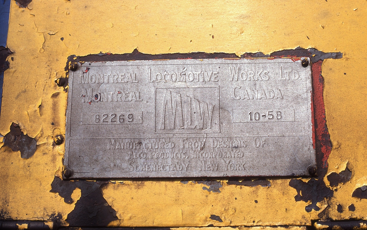 Serial 82269 FPA-4 ex CN 6760


at CN Spadina, March 31, 1981 Kodachrome by S.Danko