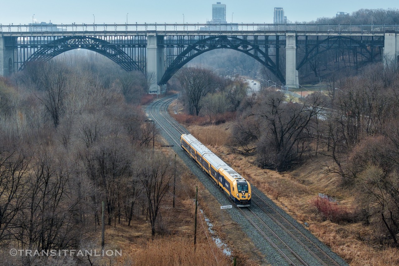 ONTC Siemens Venture trainset 1 ONT 930-939 ON P30131 31 new Northlander “1000 mile testing & familiarization trip” passing Mileboard Rosedale on Metrolinx Bala sub.