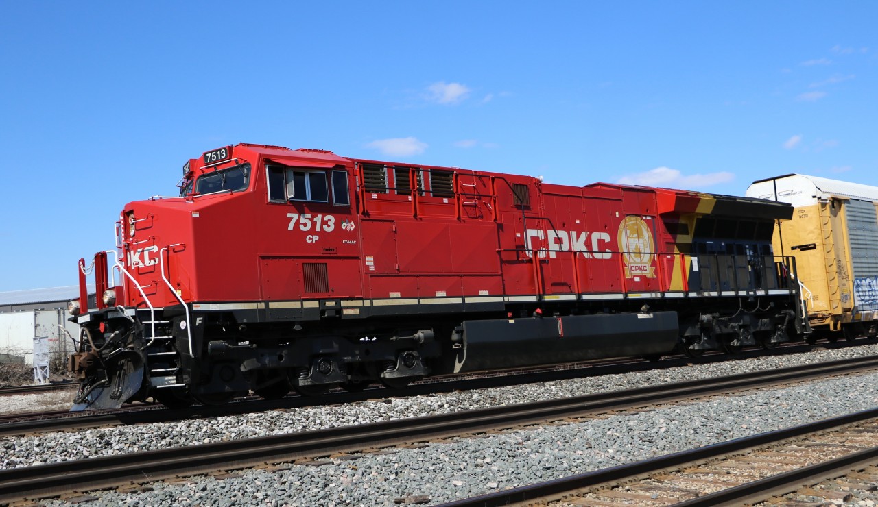 Westbound through the Guelph Junction, part of the Galt Subdivision.