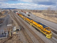 SLR 520's power (QGRY 3014, SLR 3007, SLR 3806 & SLR 806) is about to couple onto cars at CN's Southwark Yard after they dropped off their inbound train.