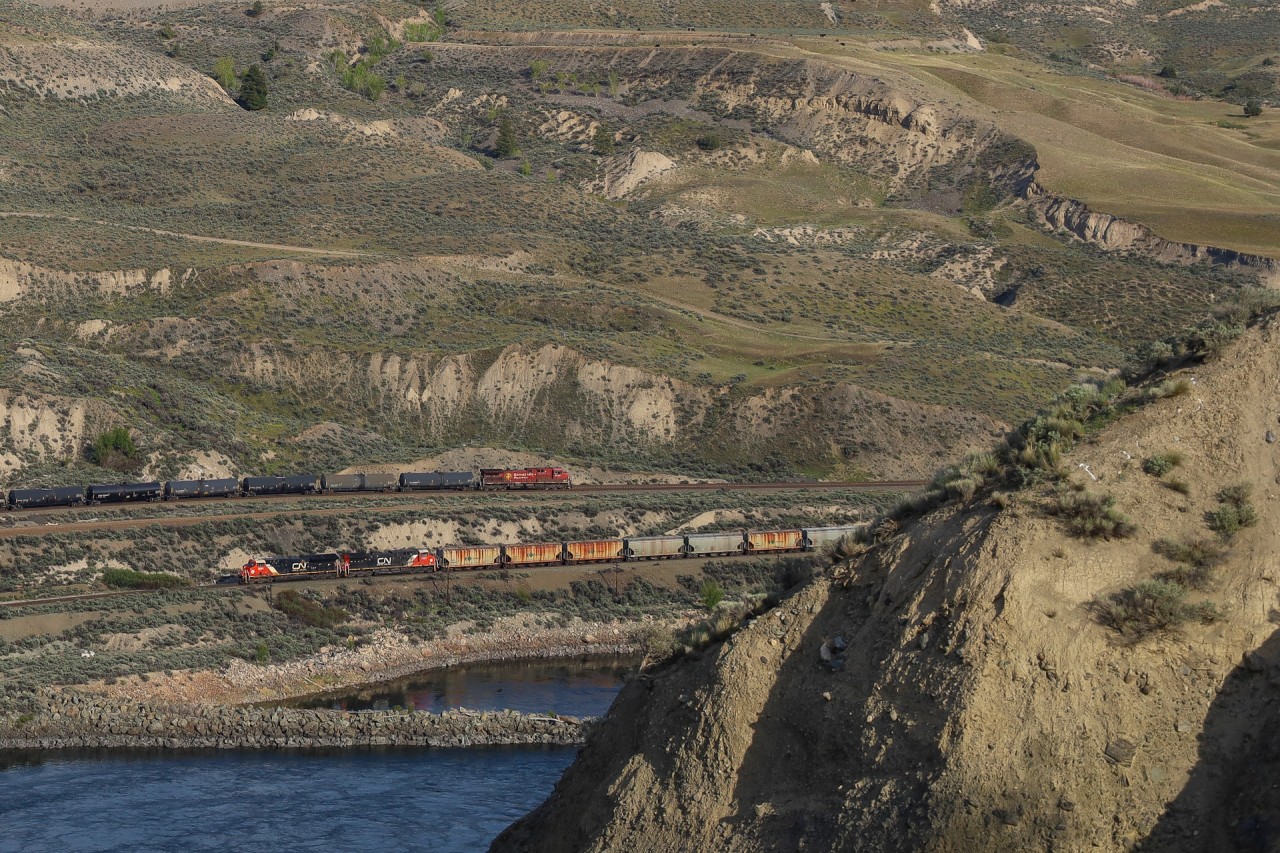 CPKC 201-20 eases to a stop at Nepa, waiting for CN B 75851 22 to clear the crossovers at the eastern end of the DRZ.