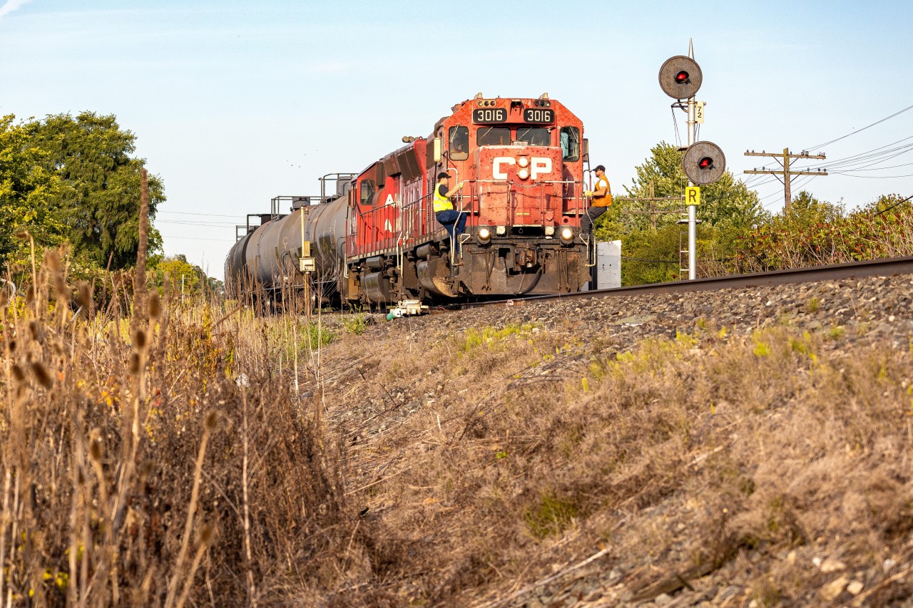 For those who like the "people side" of railroading...

With a trainee on board, CPKC H89 is ready to depart Lobo after meeting an EB to head to Glencoe for yet another meet

The leader for this train is 3016, which is rather a unique unit as it is a faded GP38AC but has a completely refurbished interior, making the unit actually a solid choice for the crew

Higher Quality Image