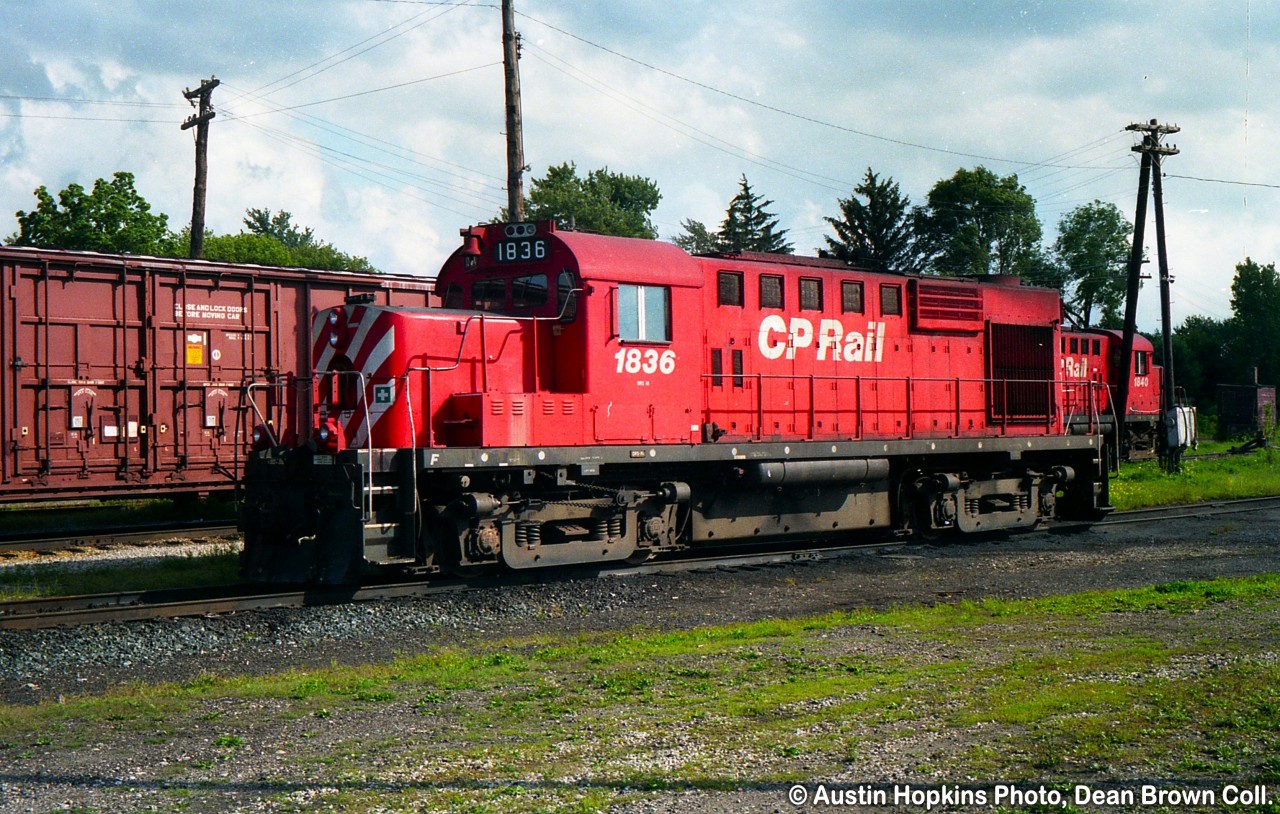 CP RS18u 1836 at Woodstock, ON.