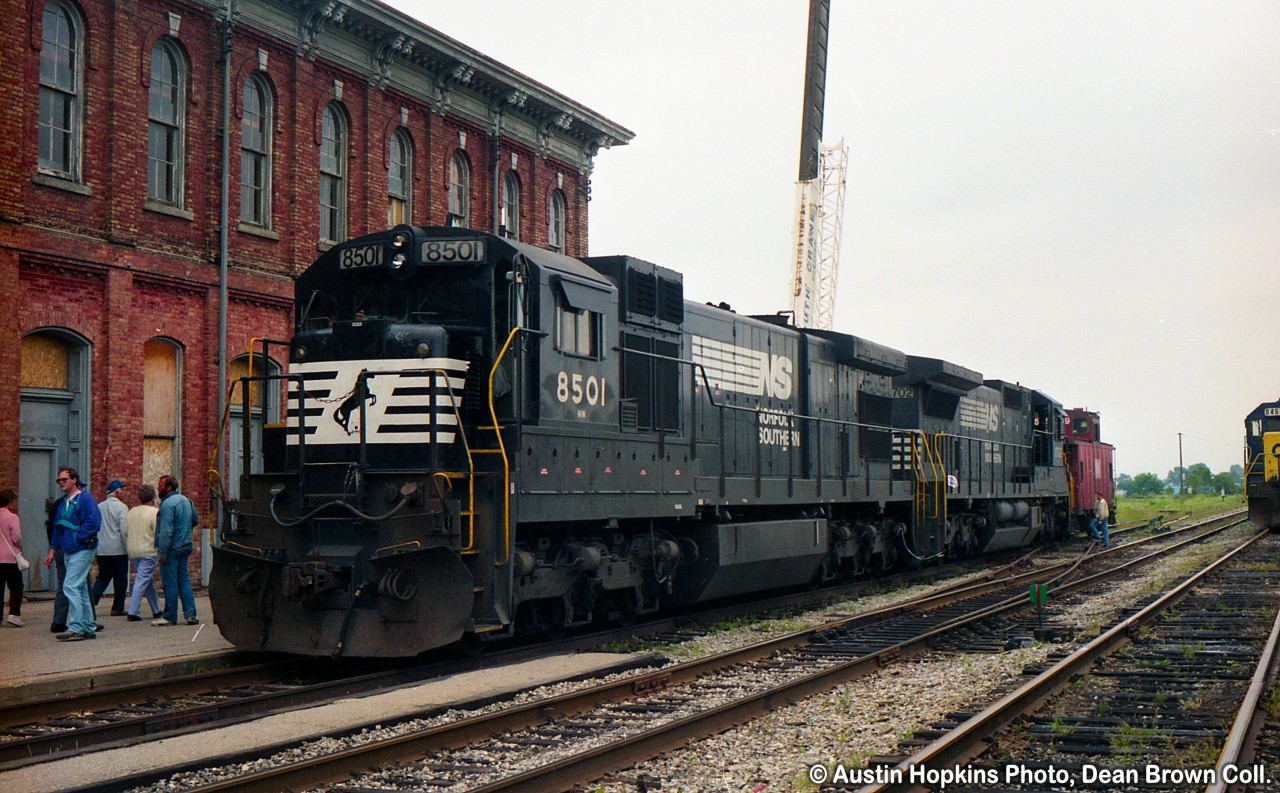 NS C36-7 8501 is on display at the museum.