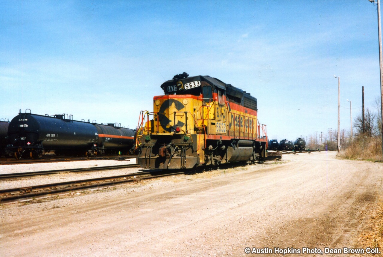 B&O GP40 6633 hit something?