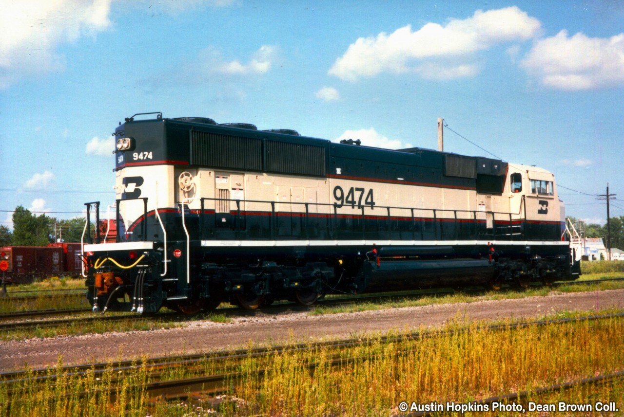 Brand new BN SD70MAC 9474 waiting to be shipped out from London, ON