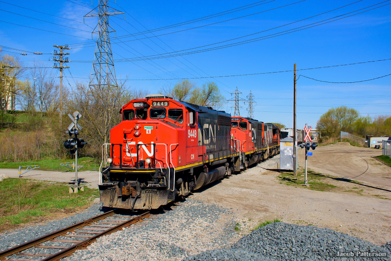 Like clockwork, CN 540 has made the Sunday morning run down the Huron Park Spur with interchange traffic for CPKC, seen here setting it out in the yard at South Junction.