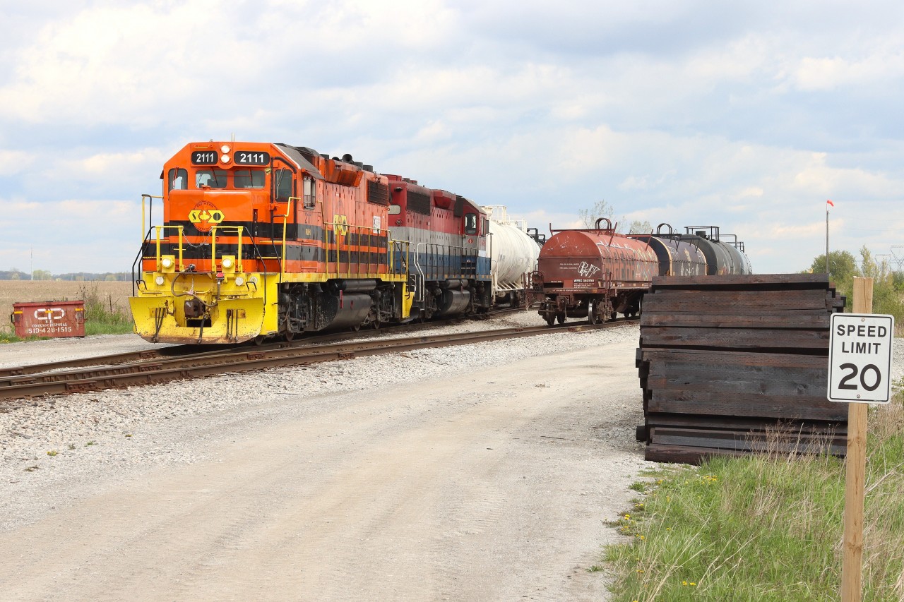 Southern Ontario Railway Job (591) making up their train at Garnet Yard before heading south to Nanticoke.