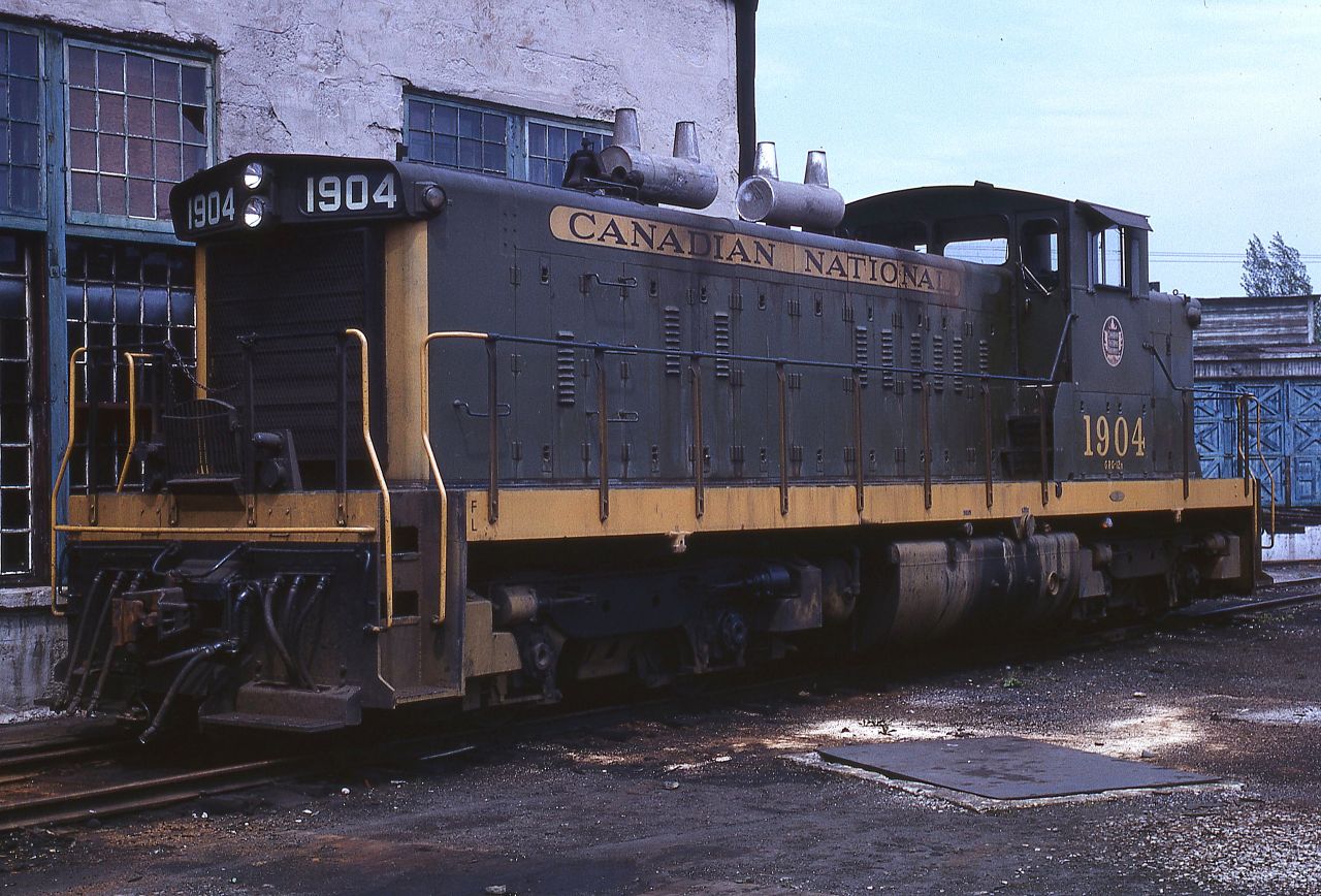 It is hard to believe that these 1200 hp little guys were purchased for passenger train service, were equipped with steam generators and were geared for 89mph.  The 1904 is shown in Capreol, Ontario in June 1966.