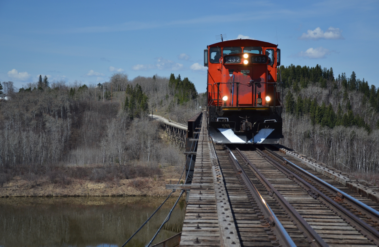 Between Prince Albert and Nipawin, you have two of the most important waterways in the province of Saskatchewan, the North and South Saskatchewan rivers converge. When adding the distance, the Saskatchewan River is roughly 1,939 kilometres long. Both rivers begin in the Rocky Mountains of Alberta, through the province of Saskatchewan, and merge together to flow into Cedar Lake, Manitoba, eventually draining into Hudsons Bay. When you include its longest tributary, the Southern portion, its the fourth longest river in Canada. 

For good reason, this helped shape the way in which our First Nations traded, and influential for our early European exploration and trapping, forever shaping the future of the province.