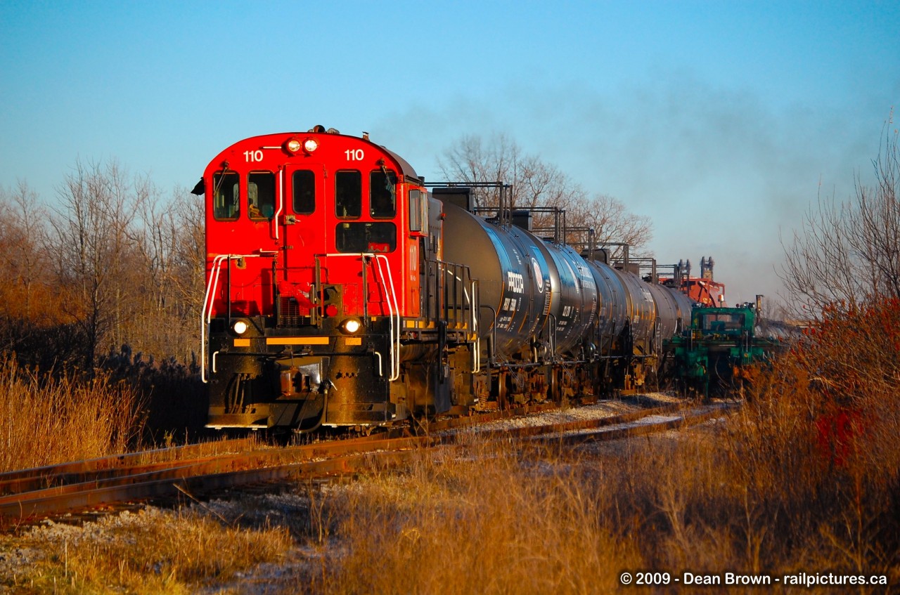TRRY S-13u 110 going through WH Yard and on the approach to Pietz Rd.