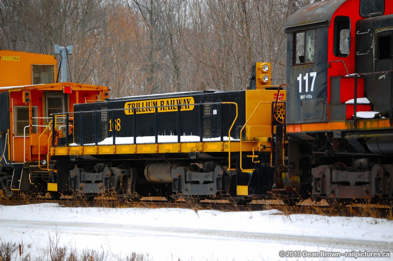 TRRY 168 Slug repainted in Trillium paint Scheme to match with TRRY S-13u 108 out at Feeder West.