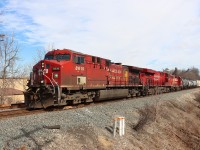 Westbound starting the climb up the Niagara Escarpment through Milton.