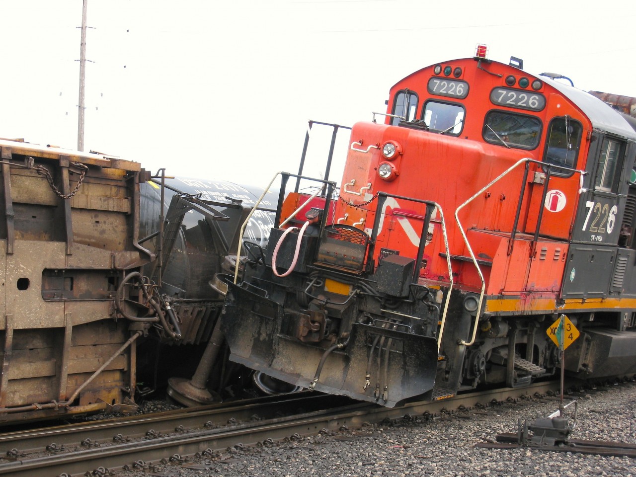 Sometimes the move doesn't go as planned. Pull-down assignment power nosed out a bit to far as a movement was departing W-Yard.